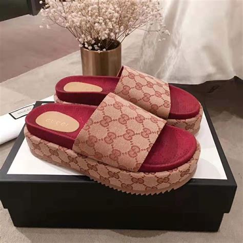 sandal gucci wanita ori|gucci women's sandals.